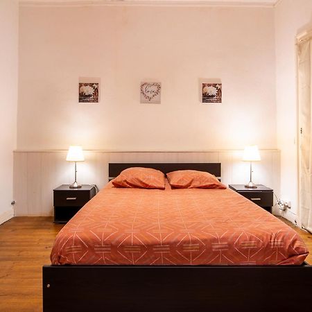 Ferienwohnung Joli T2 Bagneres De Bigorre Centre Exterior foto