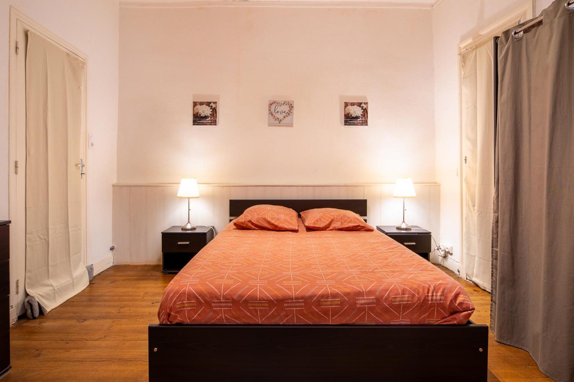 Ferienwohnung Joli T2 Bagneres De Bigorre Centre Exterior foto